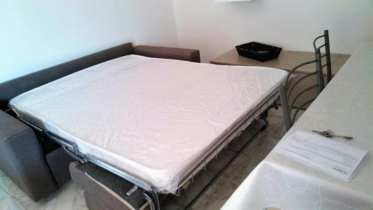 Casa Dolce Hibiscus Apartment ออลเบีย ภายนอก รูปภาพ