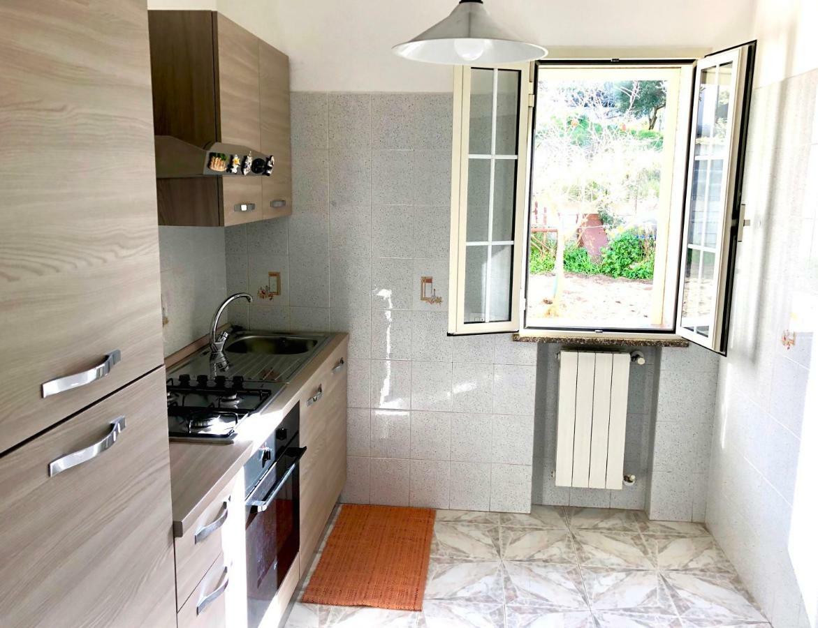 Casa Dolce Hibiscus Apartment ออลเบีย ภายนอก รูปภาพ